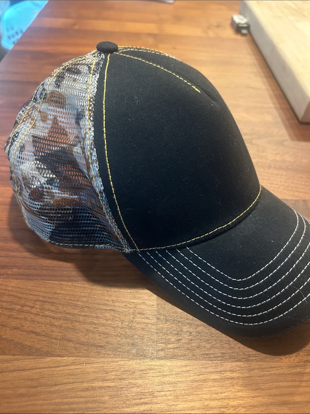 Prana Black & Floral Mesh Baseball Cap - Classic Trucker Style